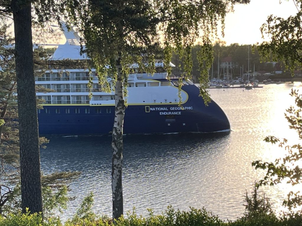 National Geographic Endurance in Stockholm: Practicing What They Preach The National Geographic cruise ship Endurance on it's way through the Stockholm Archipelago passing by the island Yxlan